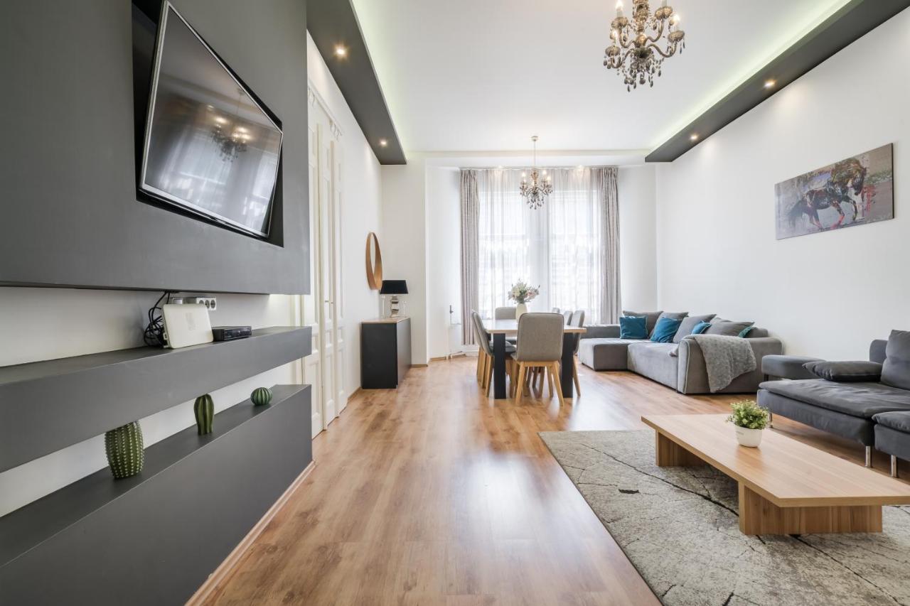 Real Apartments Zichy Budapest Eksteriør bilde