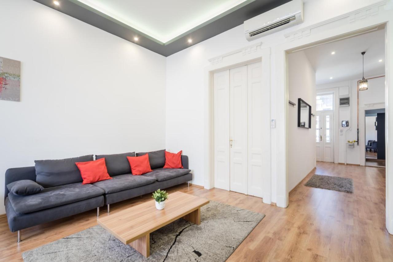 Real Apartments Zichy Budapest Eksteriør bilde