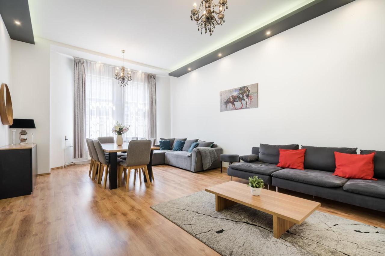 Real Apartments Zichy Budapest Eksteriør bilde