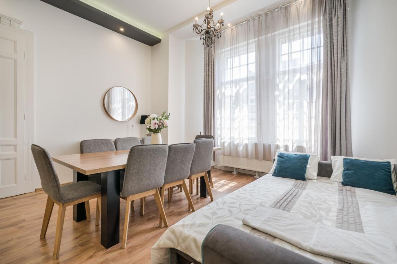 Real Apartments Zichy Budapest Eksteriør bilde