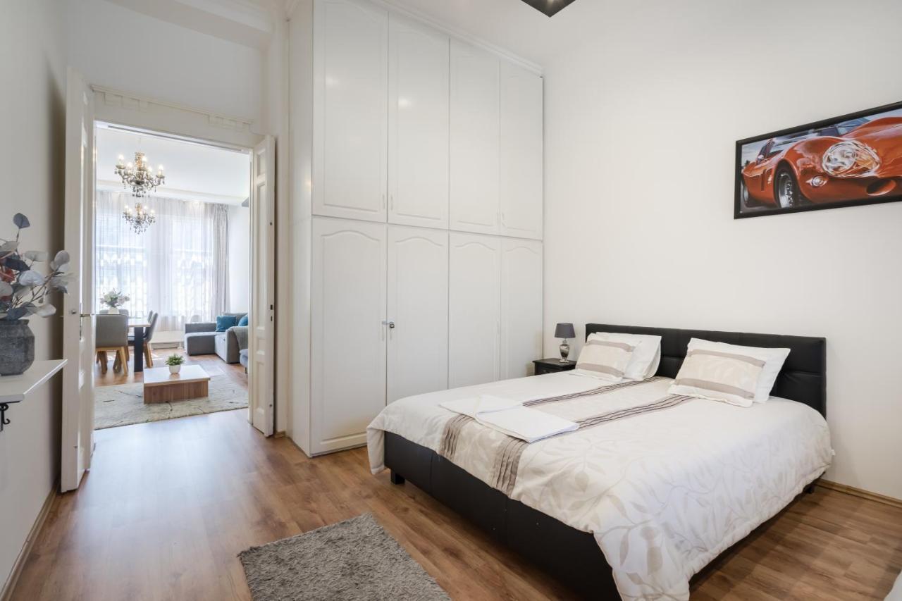 Real Apartments Zichy Budapest Eksteriør bilde