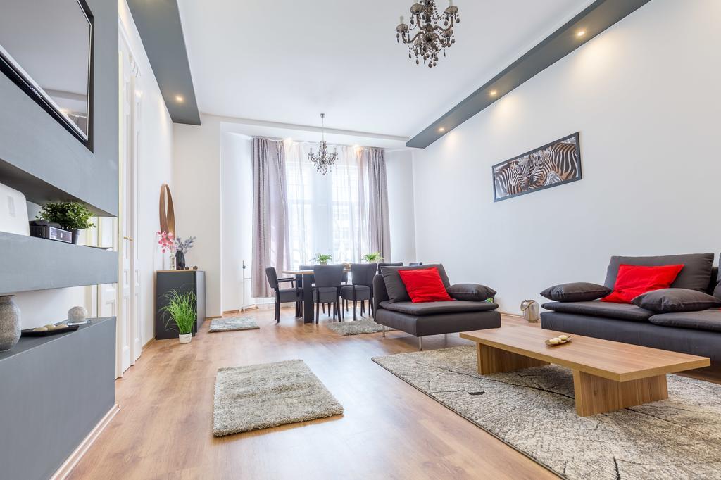 Real Apartments Zichy Budapest Eksteriør bilde