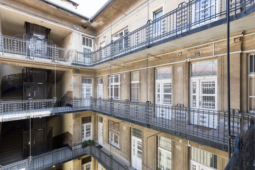 Real Apartments Zichy Budapest Eksteriør bilde