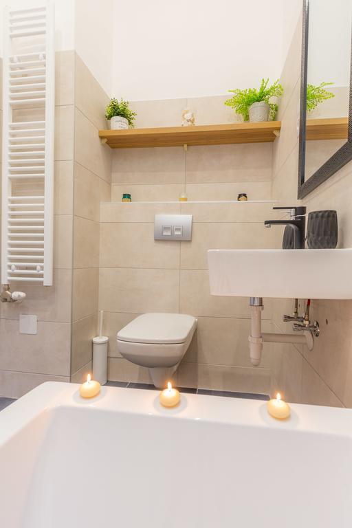 Real Apartments Zichy Budapest Eksteriør bilde